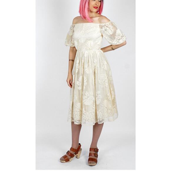 Vintage 1970s Lace Boho Dress w/ Balloon Sleeves by Lilli Diamond | Small - Picture 5 of 9